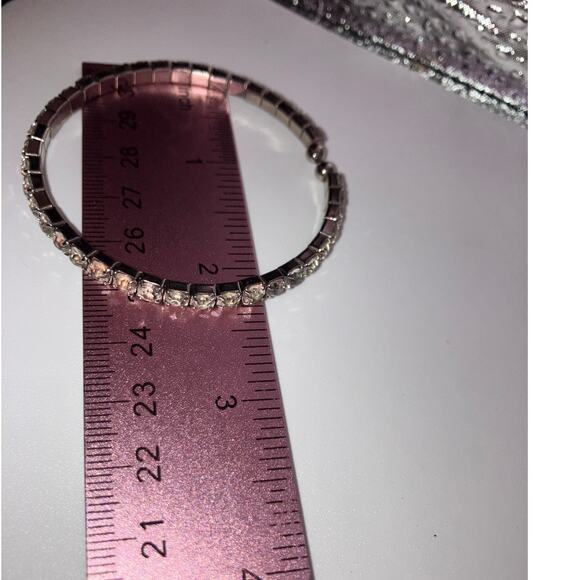 Silver-Tone Double Rhinestone Stretch Open Bracelet! - Picture 6 of 7